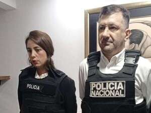 Arresto y tobilleras para exsenador argentino y su secretaria - Nacionales - ABC Color