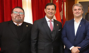 Derlis Rodríguez sigue bajo la batuta de Ovelar y respalda a Marcos Benítez - OviedoPress
