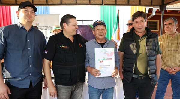 Titulación de tierras en María Auxiliadora multiplica su valor en un 2.300%