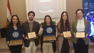 Recepción tras entrega del premio científico Dr. Andrés Barbero