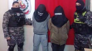 Dos detenidos por el asalto con machete a panadero: Uno de ellos usaba el quepis de la víctima