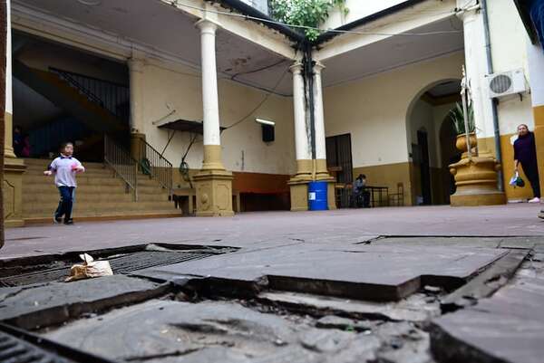 AUDIO: MEC propone cierre de escuelas con pocos alumnos para un reordenamiento educativo  - La Primera Mañana - ABC Color