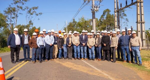ANDE moderniza sistema eléctrico con instalación de 2.400 equipos telecomandados