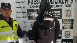 Detienen a joven que mantuvo fuera de su voluntad a su pareja en el interior de un motel