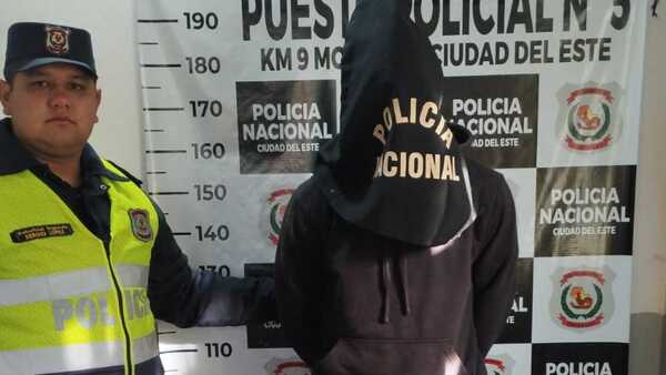 Detienen a joven que mantuvo fuera de su voluntad a su pareja en el interior de un motel