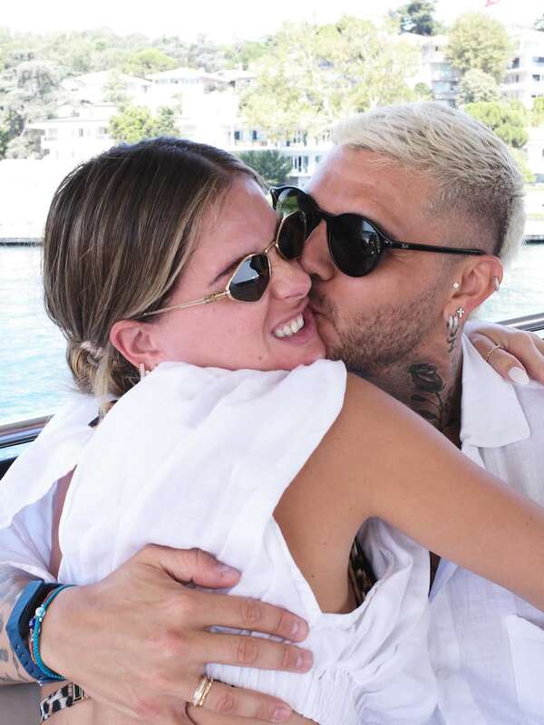Mauro Icardi se mostró más enamorado que nunca de La China Suárez, “la que brilla sola” - Gente - ABC Color