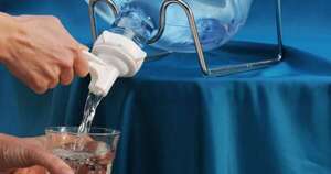 Diario HOY | Embotellan agua de la canilla y la venden como mineral: buscan poner fin al negocio mau