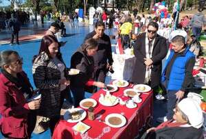Festival del Reviro: comisiones vecinales compiten en Presidente Franco   - ABC en el Este - ABC Color
