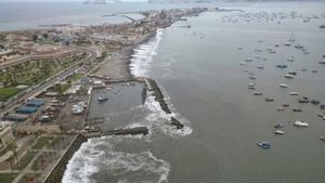 Perú cierra 65 puertos por alerta de tsunami - ADN Digital