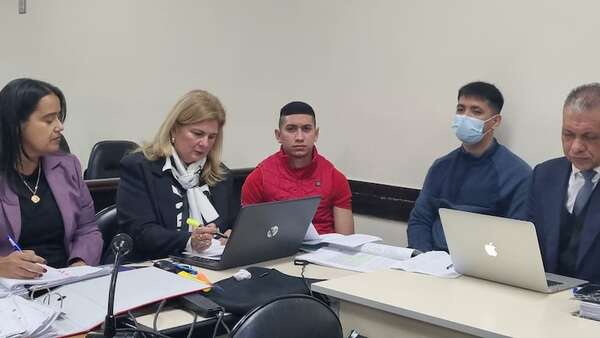 Oliver Lezcano y su esposa afrontan juicio por el crimen del militar Líder Ríos - Nacionales - ABC Color