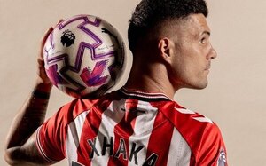 Versus / Granit Xhaka deja el Leverkusen y vuelve a la Premier con el Sunderland