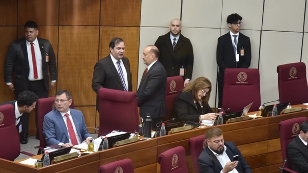 Senado da luz verde a la creación de feriados móviles y nuevos feriados nacionales