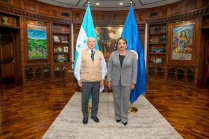 Loizaga se reúne con Xiomara Castro en misión de observación electoral en Honduras - ADN Digital