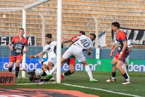 Copa Argentina: Iván Villalba anota y lo celebran en Rivadavia - Fútbol Internacional - ABC Color
