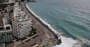 La Nación / Chile evacúa a más de un millón de personas de su costa por alerta de tsunami