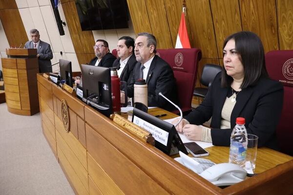 Alertan que ley anticomisos limitará golpe a finanzas del crimen organizado - Política - ABC Color