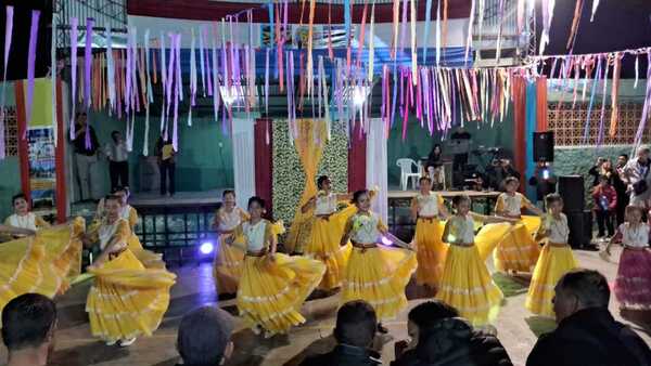 En Puerto Pinasco, Cuna de la Amistad, se celebró el Día del Amigo con coloridas actividades