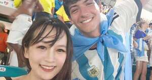 La Nación / Fan china de Messi recorrió estadios de Argentina para encontrar a héroe anónimo