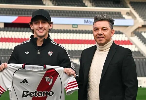Versus / "Cholo" Guiñazú elogió a Matías Galarza y contó por qué lo pidió Gallardo