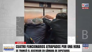 Cuatro funcionarios quedaron atrapados por casi 1 hora en ascensor de la Cámara de Diputados