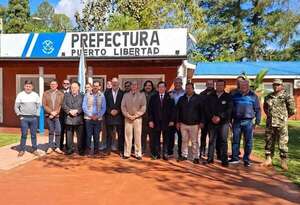 Burocracia y falta de infraestructura retrasan nueva conexión fluvial con Argentina - ABC en el Este - ABC Color
