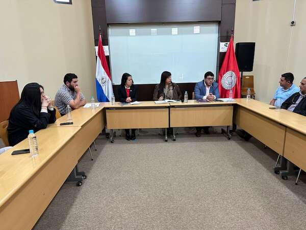 UNA prometió abrir carrera de Agronomía en San Pedro, tras protestas de estudiantes - Nacionales - ABC Color