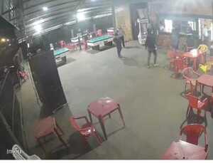 Popular / Batalla campal se armó en un bar de Katuete