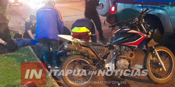 TRES HERIDOS TRAS CHOQUE ENTRE MOTOCICLETAS EN HOHENAU