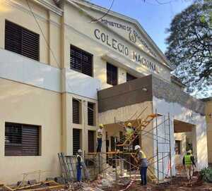 Sigue la reconstrucción en el Colegio Nacional de la Capital - ADN Digital