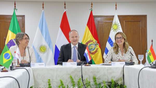 Paraguay asume presidencia de Fonplata tras histórico aumento de capital