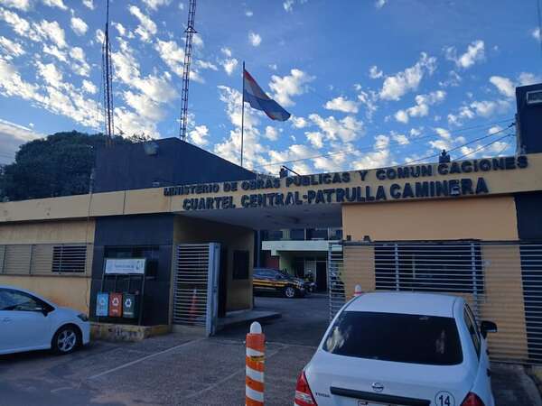 Desde hoy se multa por habilitación vehicular  - Nacionales - ABC Color