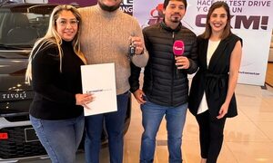 Automotor entrega una SsangYong KGM Tivoli 0 km por su aniversario