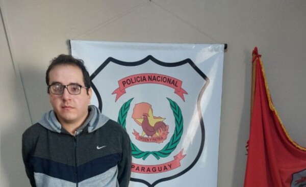 Joven detenido por agredir a sus padres