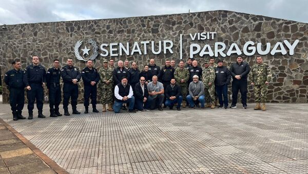 Popular / Rally Mundial: otutúma seguridad para evento "tuerca"en Itapúa