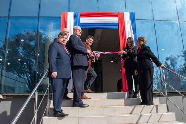 Habilitan parte de nueva sede fiscal en Encarnación - Nacionales - ABC Color