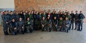 Capacitan en prevención de violencia contra la mujer a agentes del Grupo Lince - ADN Digital