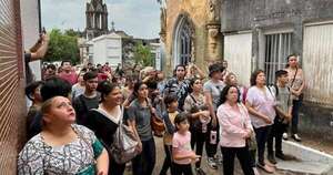 La Nación / Necroturismo, esta tarde, en la Recoleta
