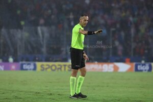 Versus / ¿Cómo está el historial del superclásico con el arbitraje de Juan Gabriel Benítez?