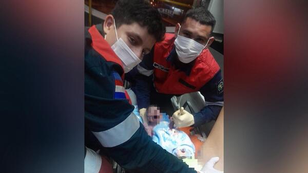 “Bomberos Parteros”: un bebé nació en plena ambulancia en Encarnación