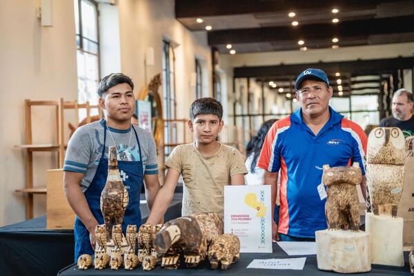 Feria de Artesanía Indígena se realiza hoy y mañana en Espacio Cultural Staudt