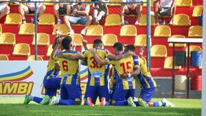 Capiatá y Guaireña sonríen en la Intermedia