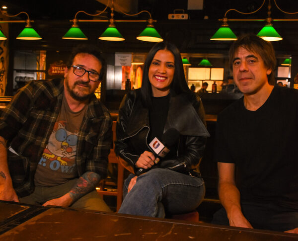 Show de La Vela Puerca en Paraguay: ¡Majo entrevistó a dos referentes de la banda! | Unicanal