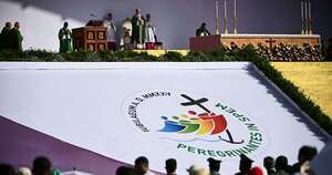 La Nación / Más de un millón de jóvenes presidió este domingo la misa del papa León XIV por el Jubileo en Roma