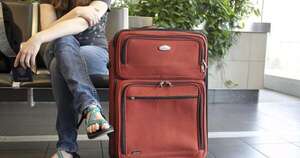 Diario HOY | Detienen a una mujer que viajaba con una niña de dos años dentro de una maleta