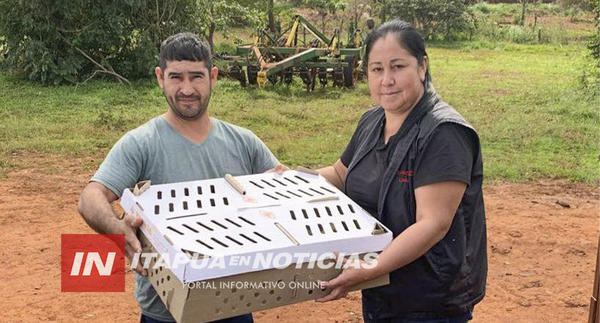 CARMEN DEL PNÁ. IMPULSA LA SEGURIDAD ALIMENTARIA CON ENTREGA DE AVES Y ALIMENTOS