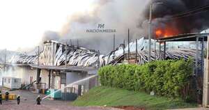 La Nación / Luque: incendio de gran magnitud se habría originado durante tareas de mantenimiento