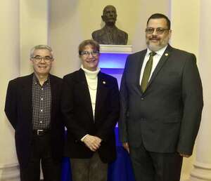 Sociedad Científica del Paraguay entregó premios Dr. Andrés Barbero - Sociales - ABC Color