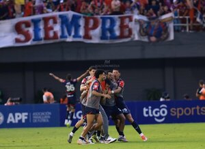 Versus / ¿"Ciudad de Cerro"?: El 'Ciclón' mantiene superioridad ante Olimpia en CDE