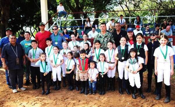 Hipismo: Interescuelas de aperitivo - Polideportivo - ABC Color