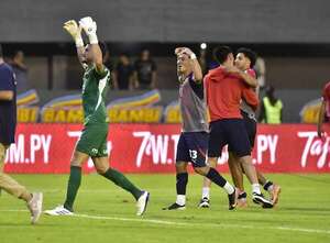 Diego Martínez sobre Alexis Arias: “Es un lujo tener un arquero de su nivel” - Cerro Porteño - ABC Color